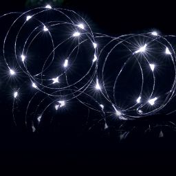 Premier Pin wire Solar-powered White 200 LED Outdoor String lights