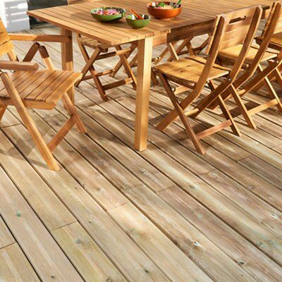 premium-green-softwood-deck-