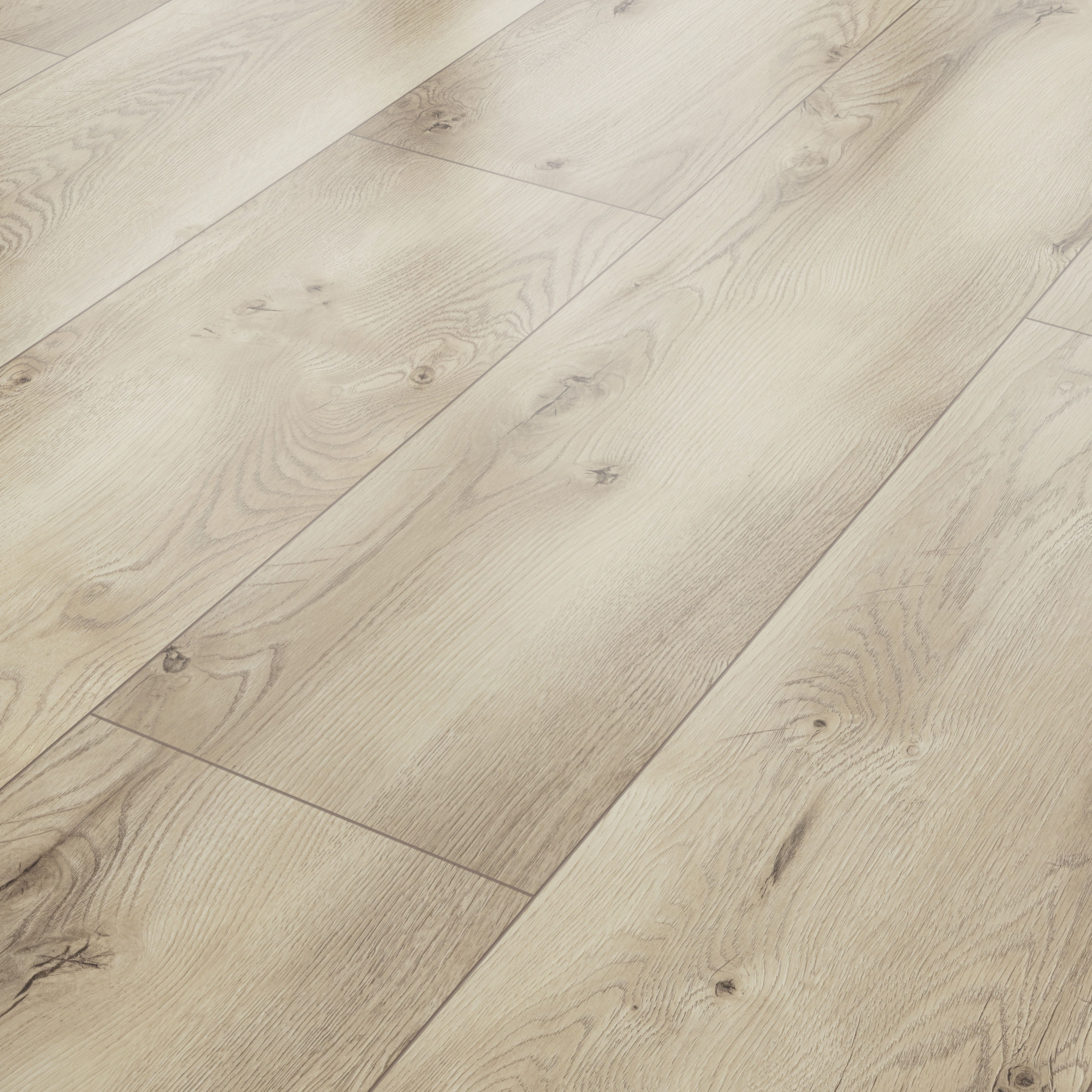 Promo Stockton Natural Oak effect Laminate Flooring, 1.481m²