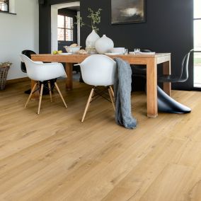Quick-step Aquanto Oak effect Laminate Flooring, 1.835m²