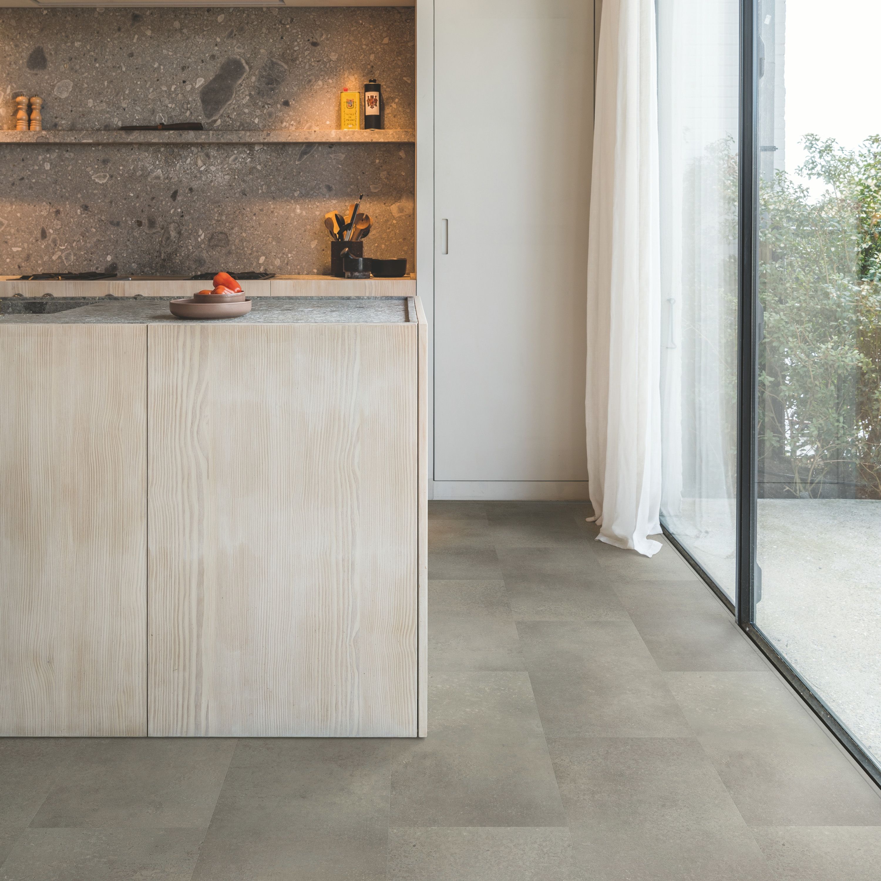 Quick-step Lima Grey Concrete effect Textured Vinyl Tile, 1.85m²