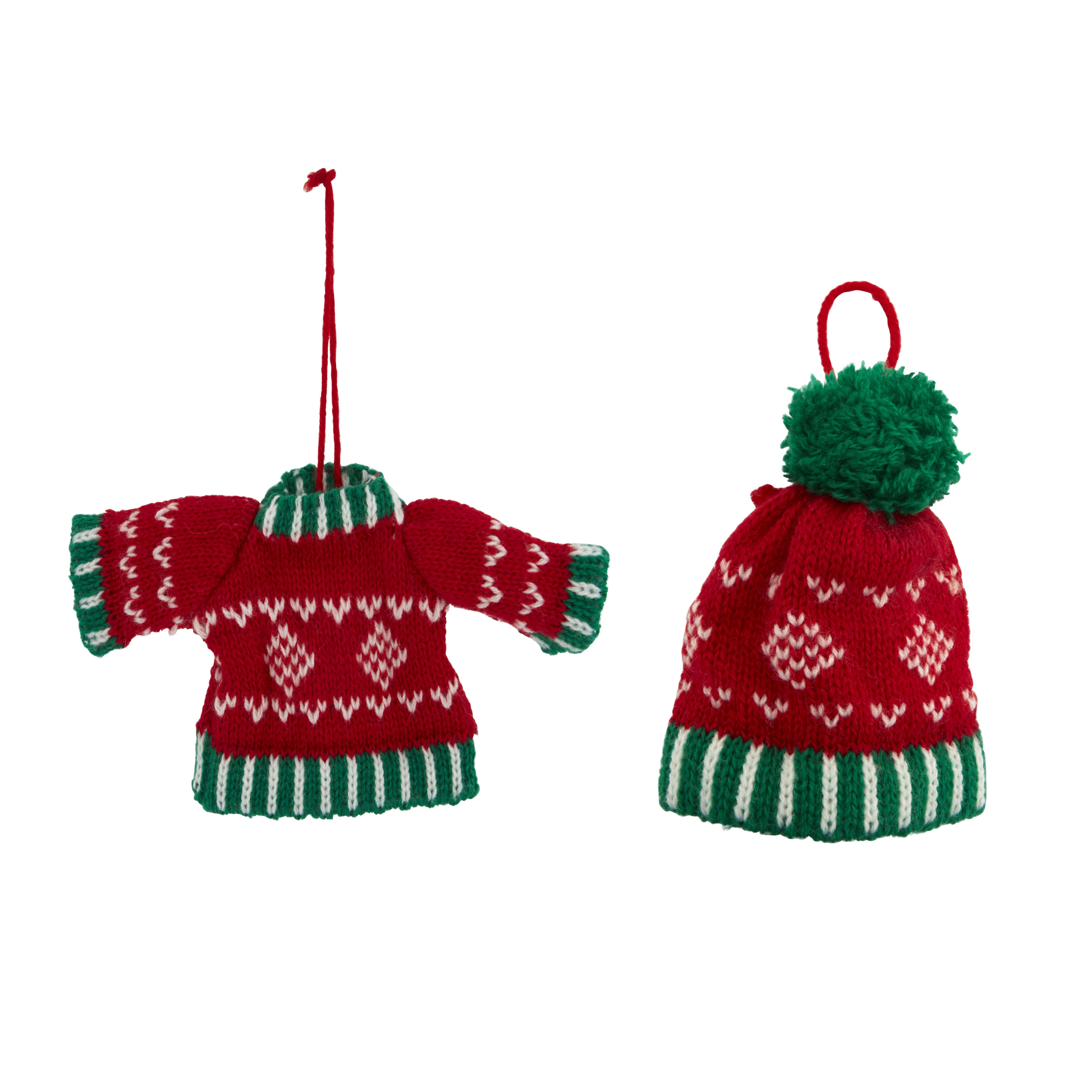 Red & green Hat & jumper Decoration, Set of 2 | DIY at B&Q