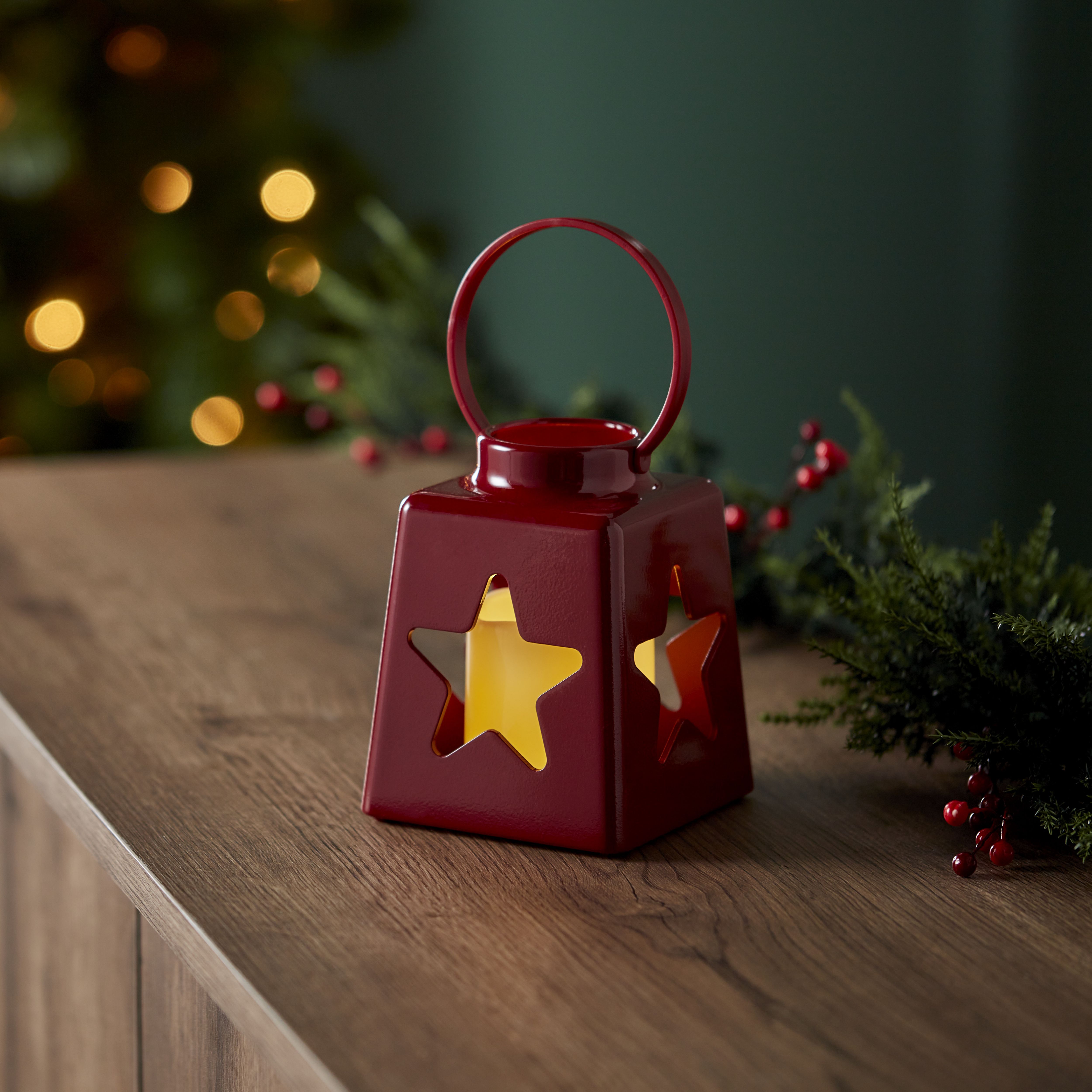 Red Star Lantern with Warm white LEDs