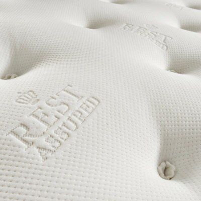 Rest Assured 800 pocket memory foam Super king Divan set