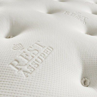 Rest Assured 800 pocket natural Super king Divan set