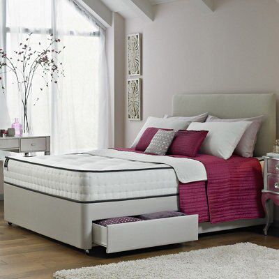 Rest Assured Classic 4 Drawer Super king Divan set