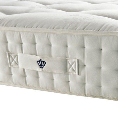 Rest Assured Pocket sprung Super king Mattress
