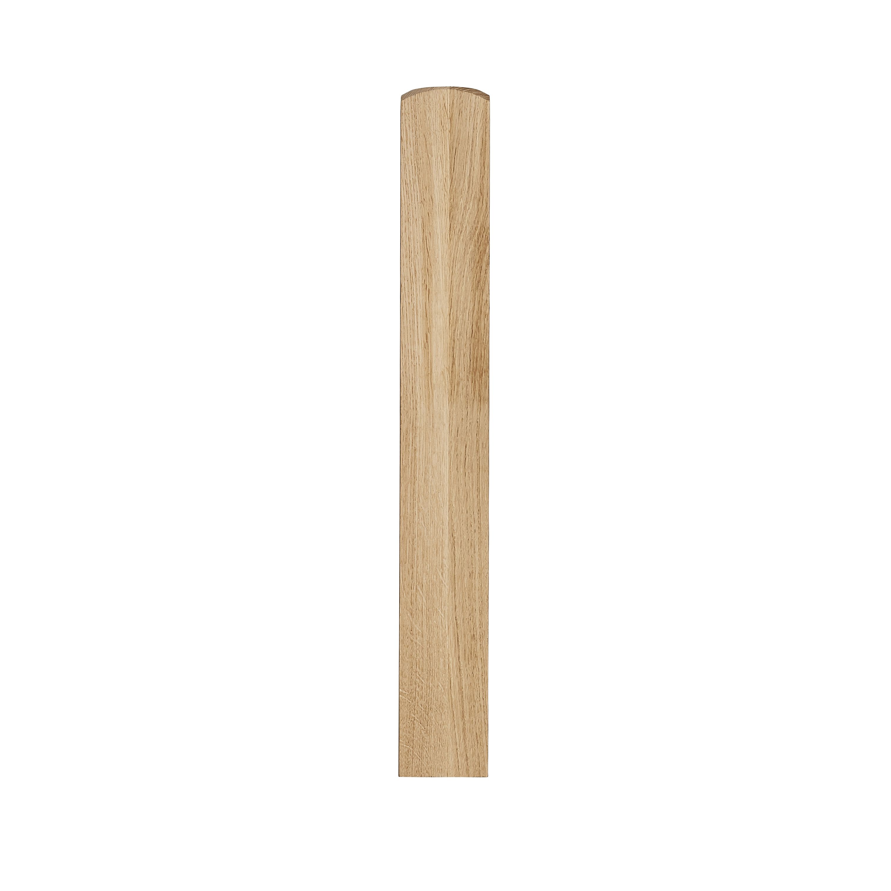 Richard Burbidge Oak Square Newel base (H)700mm (W)90mm