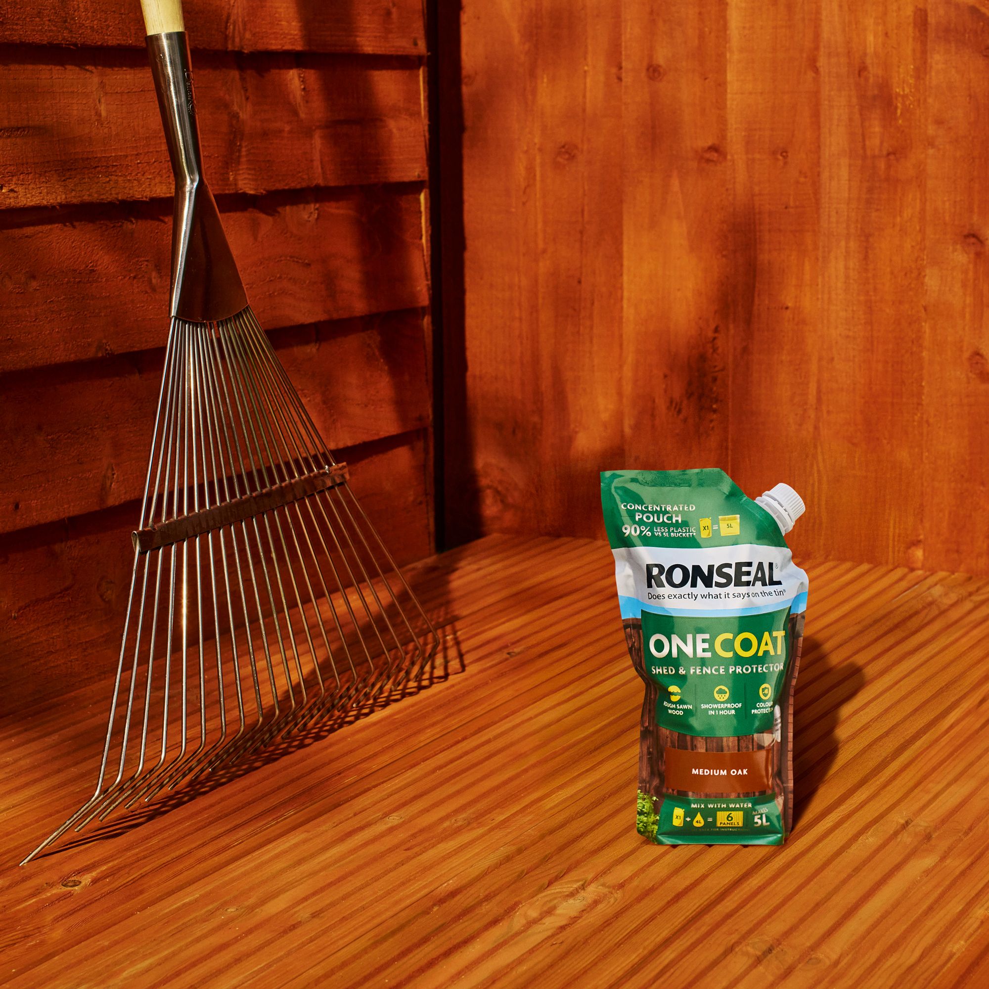 Ronseal One Coat Medium Oak Matt Medium base Exterior Shed & fence Protector Wood paint, 950ml Pouch - 5L Refill Concentrate