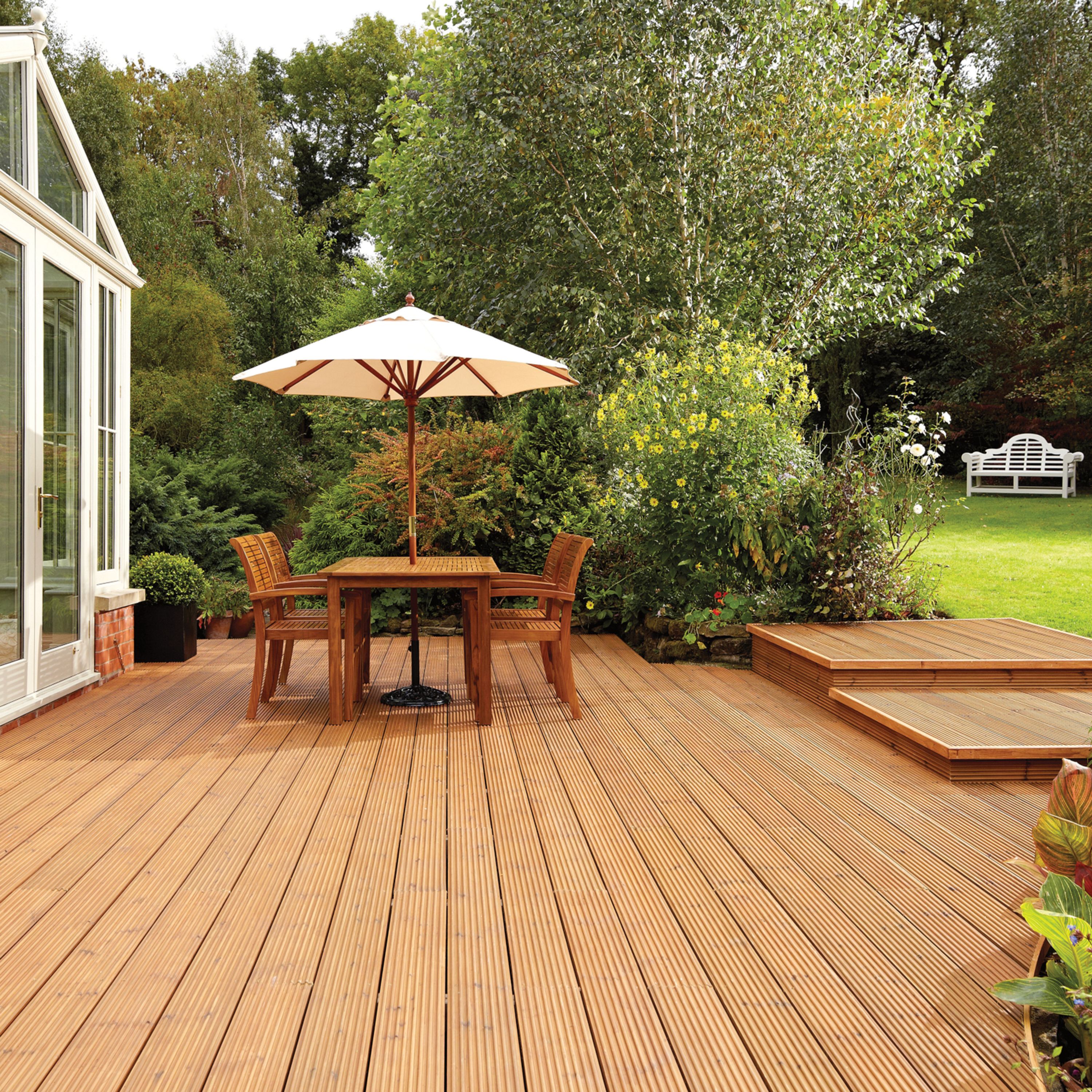 Ronseal Ultimate Protection 5Ltr Country Oak Anti Slip Decking Stain - 7