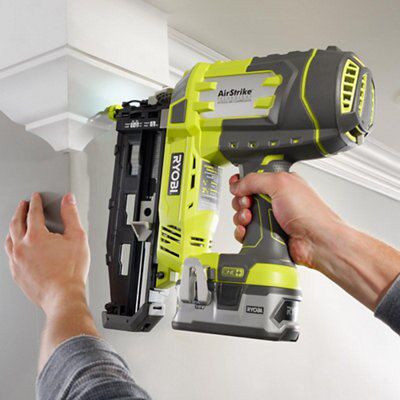 Ryobi 18V 65mm Li-ion Cordless Nail gun R18N16G-0 - Bare