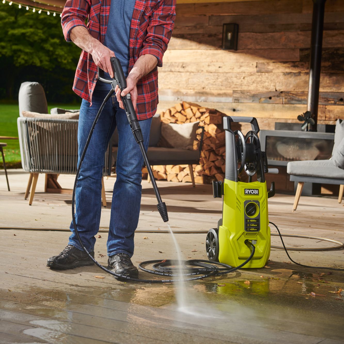 Ryobi 1800w deals 2000psi pressure washer