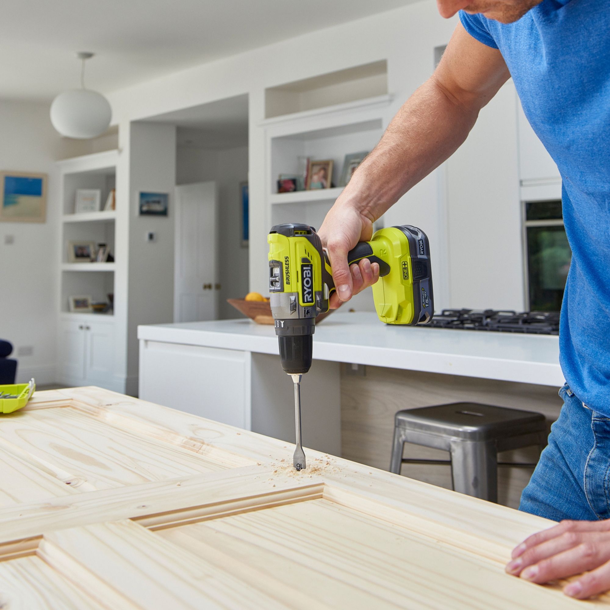 Ryobi ONE+ 18V Li-ion Brushless Cordless Combi drill (2 x 2Ah) - R18PD5-220S