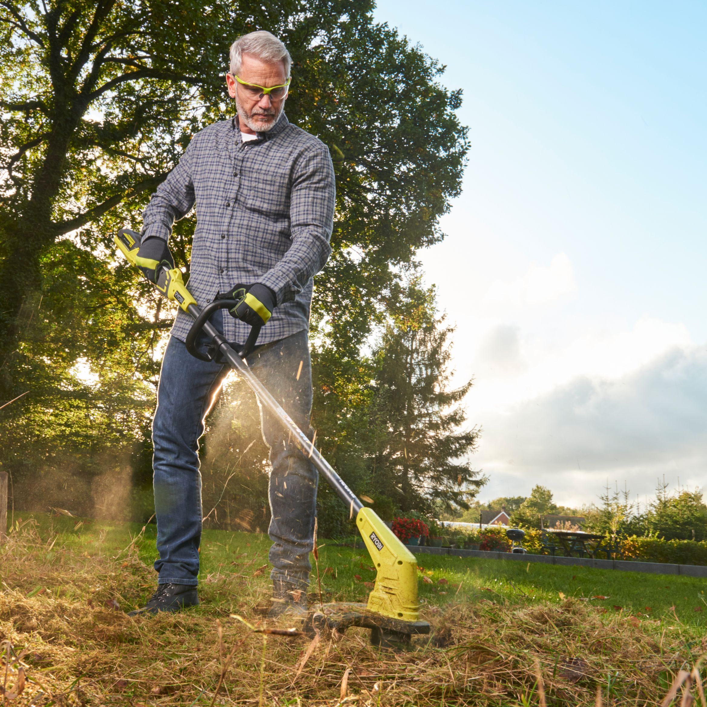 Ryobi RY36LT33A-0 36V Cordless Grass trimmer Bare