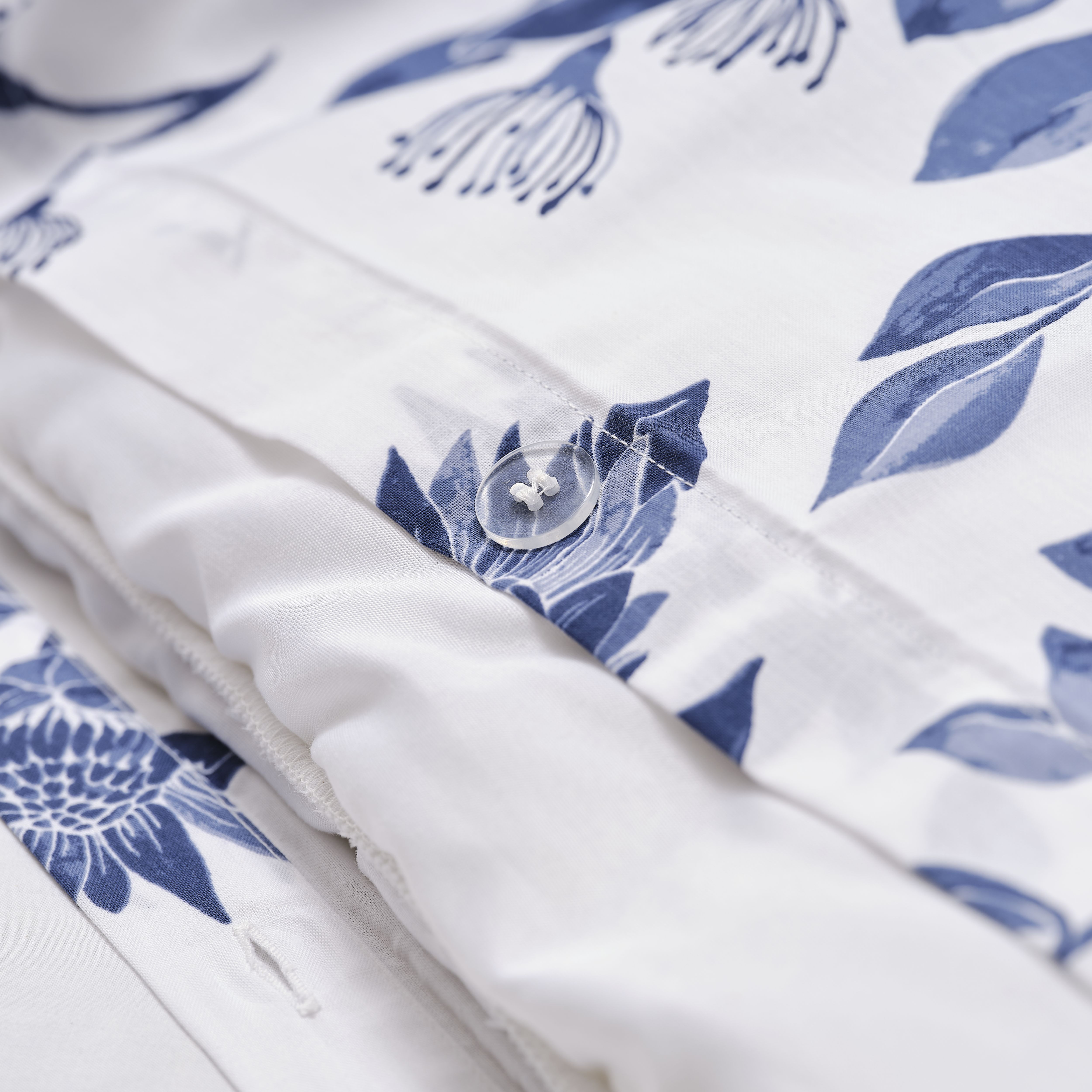Sabrina Floral Blue & white King Duvet cover & pillow case set