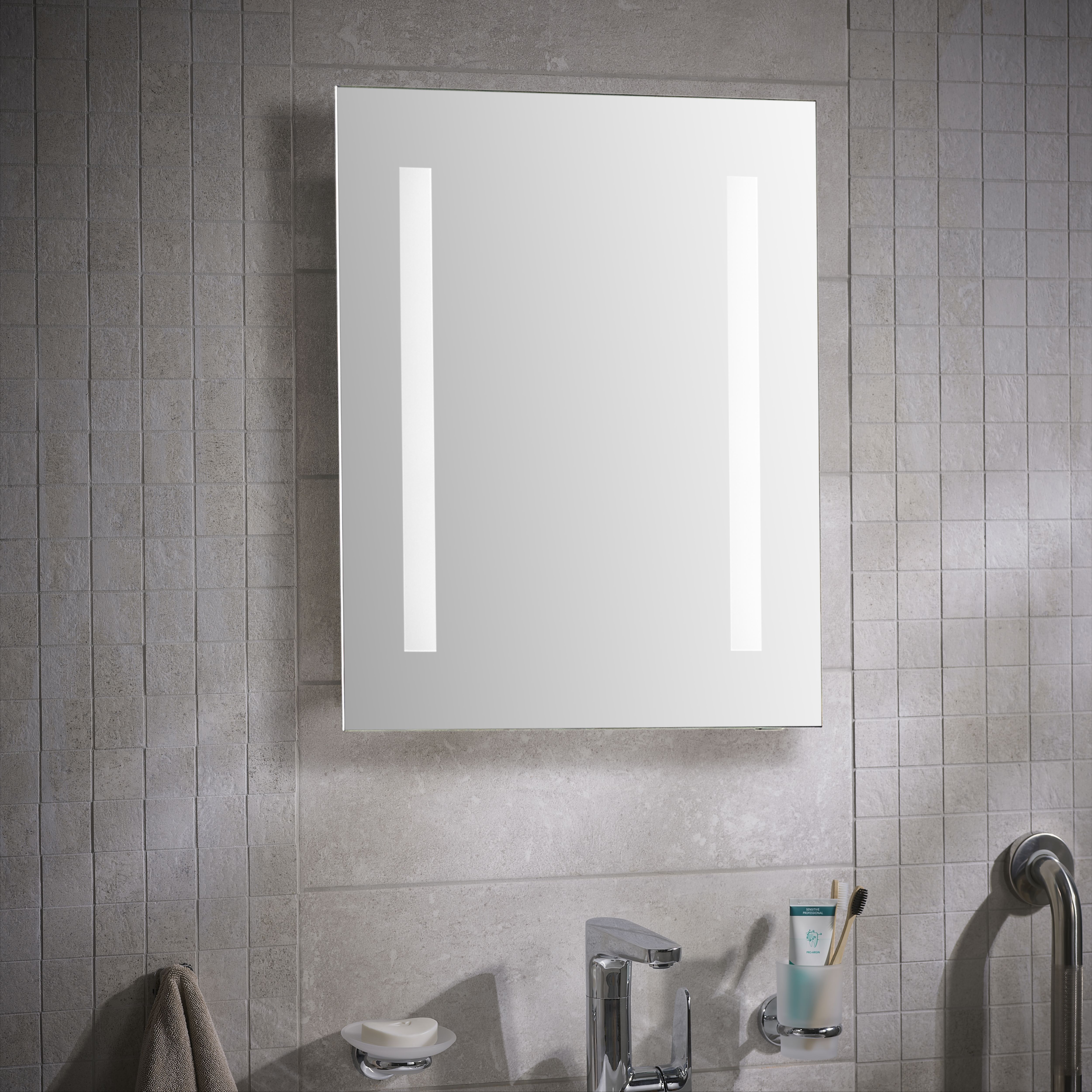 Sensio Isla White Rectangular Wall-mounted Bathroom & WC Illuminated Contemporary Illuminated mirror (H)65cm (W)50cm