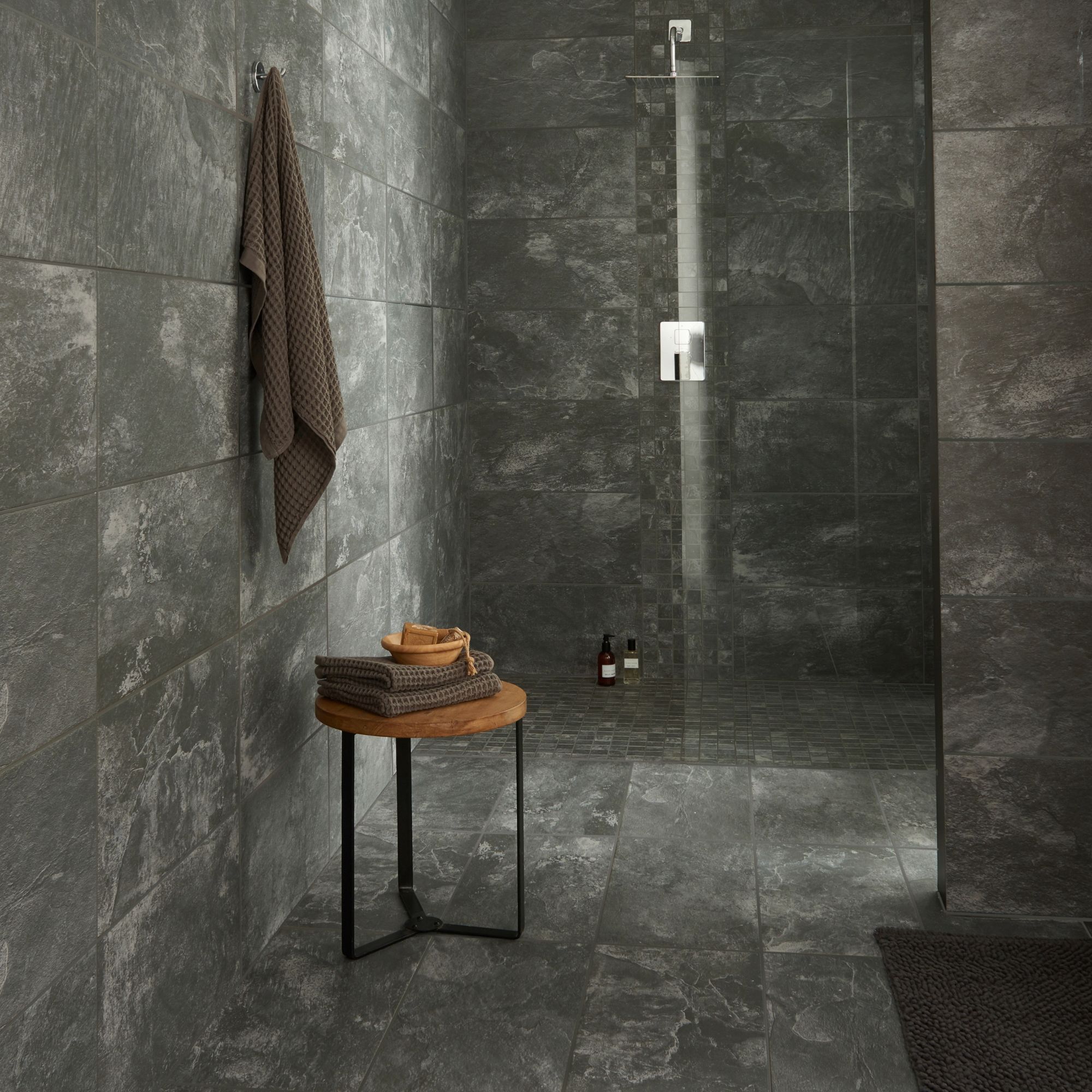 Shaded slate Anthracite Matt Stone effect Porcelain Wall & floor Tile, Pack of 6, (L)600mm (W)300mm