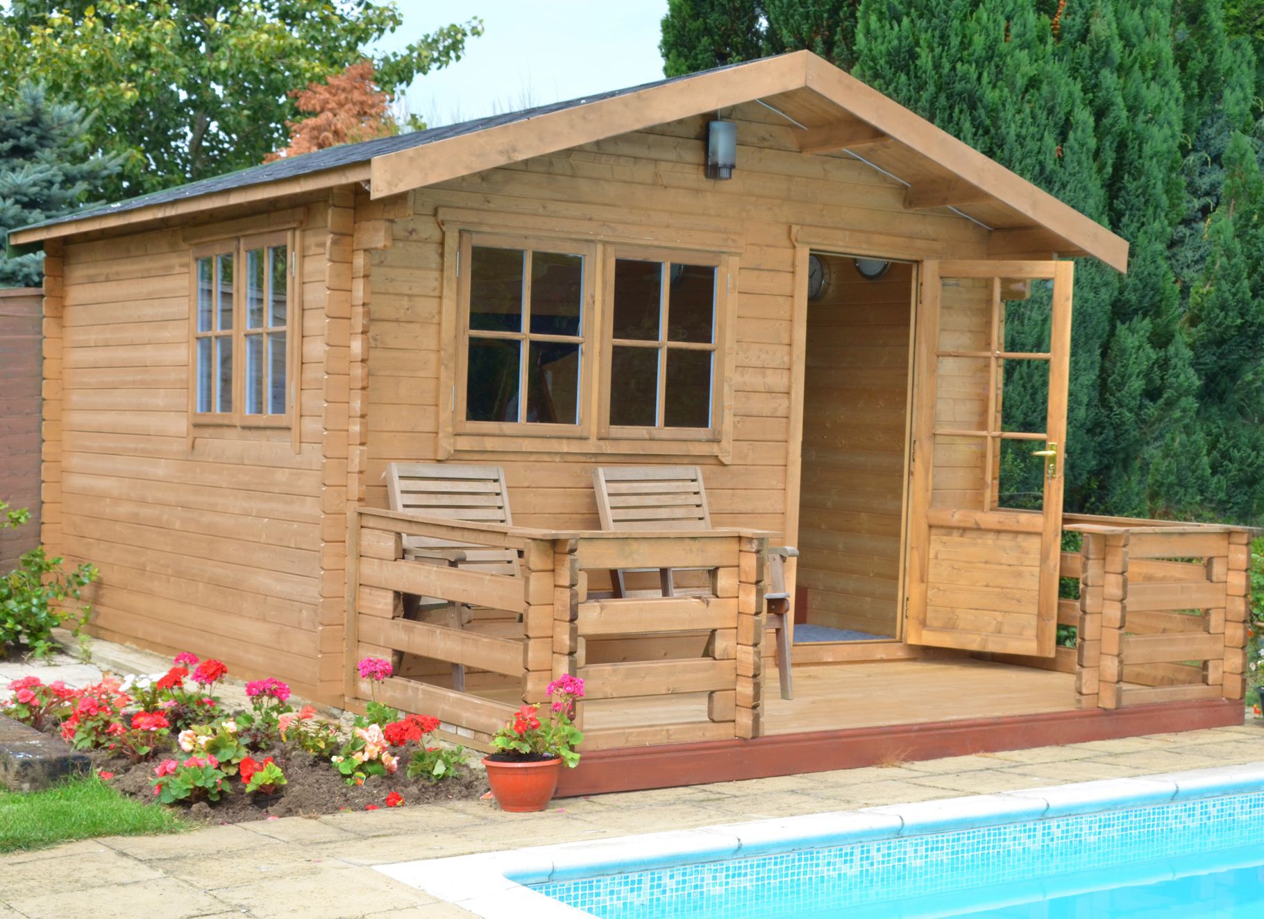 Shire Kinver 12x14 ft & 4 windows Apex Wooden Cabin