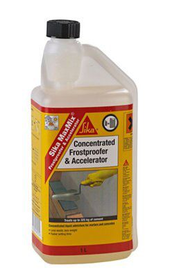 Sika MaxMix Yellow Frostproofer & accelerator, 1L Bottle