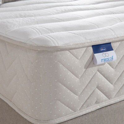Silentnight Miracoil memory fibre Memory foam 4 Drawer Double Divan set