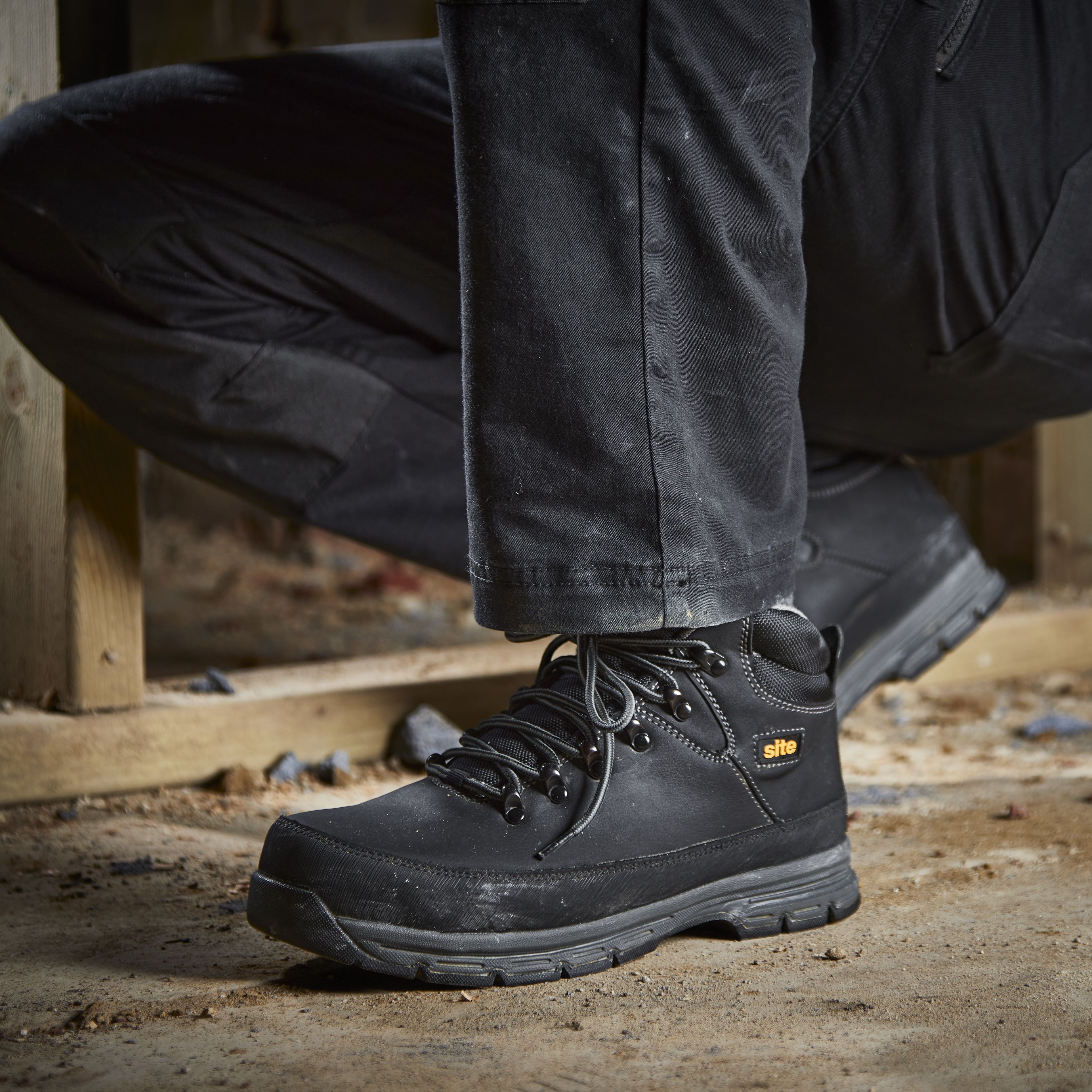 Site Bronzite Unisex Black & charcoal grey Safety boots, Size 12