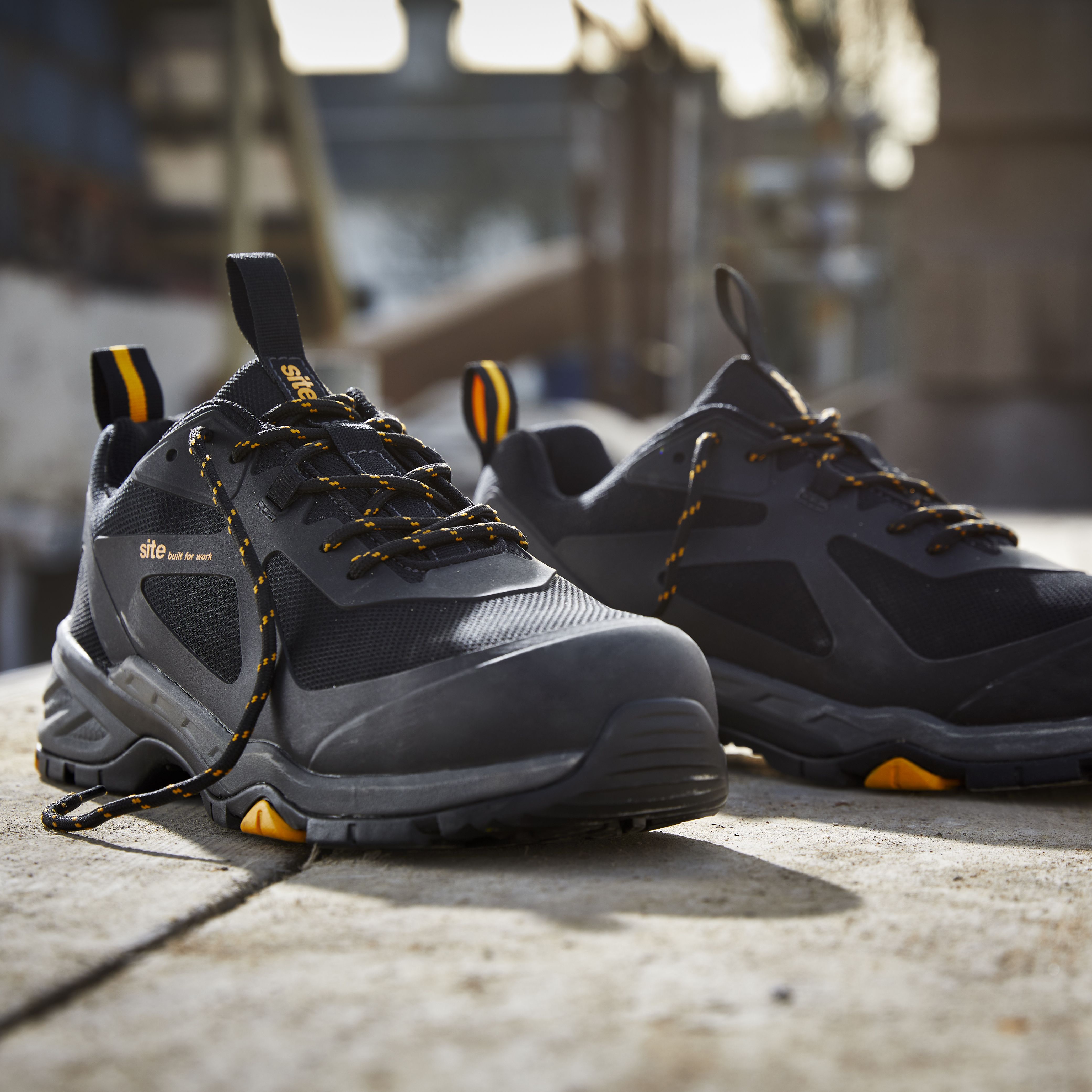 Site Jarosite Black Safety trainers, Size 9