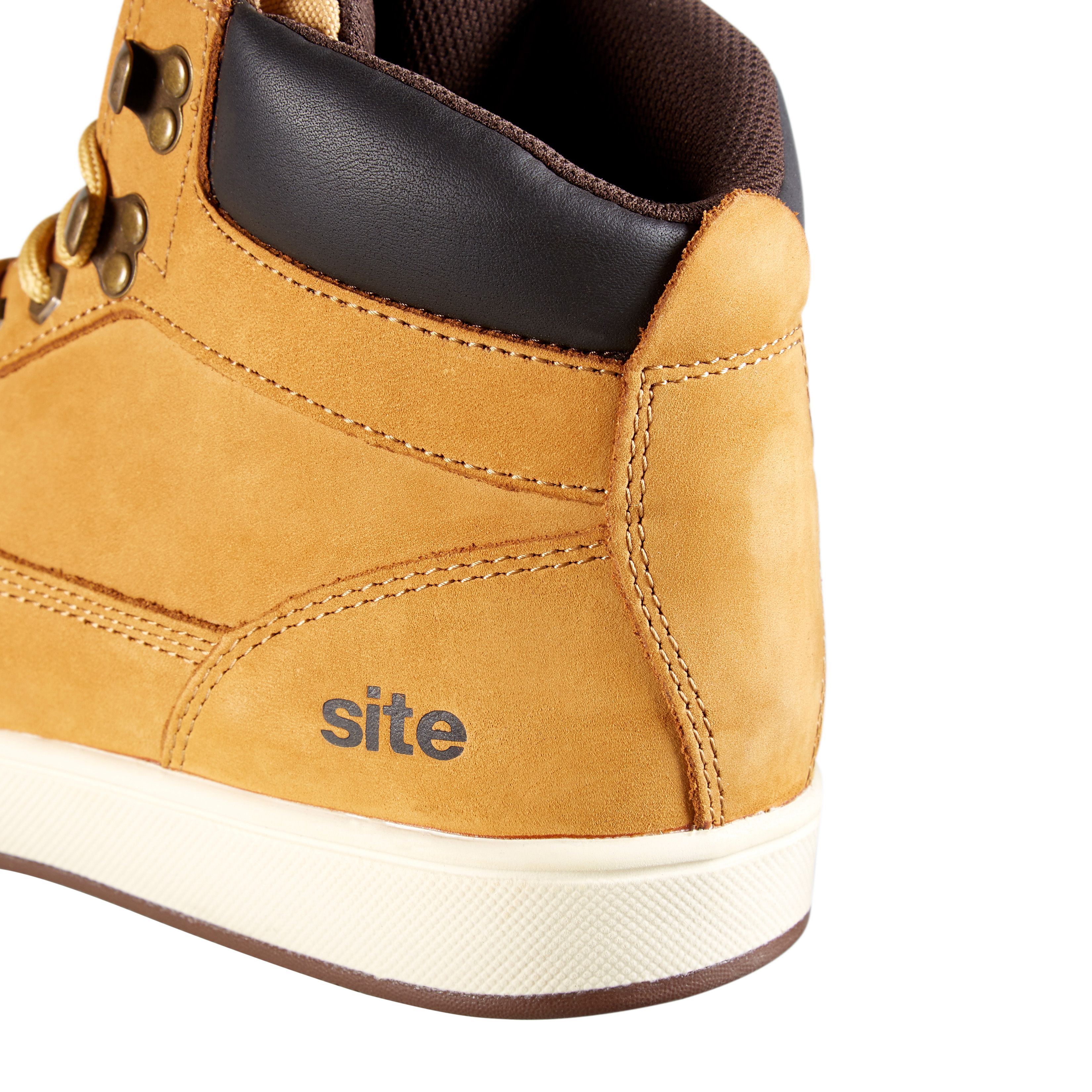 Site touchstone safety store boots honey