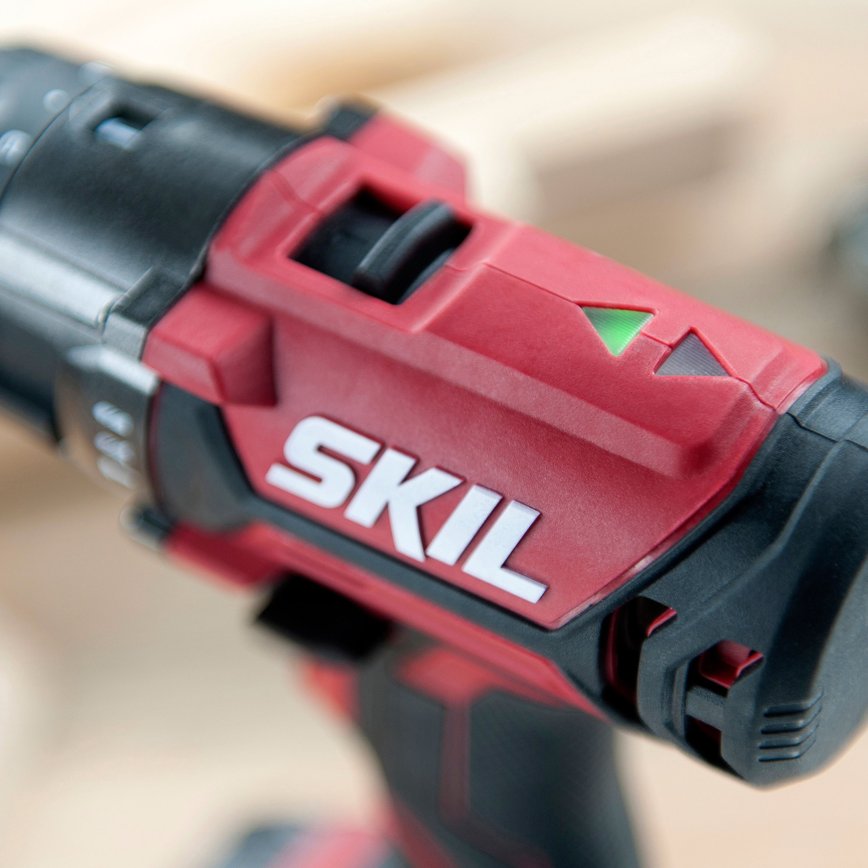 Skil 20V Li-ion Cordless Combi drill (1 x 2Ah) - CD1U3005GA