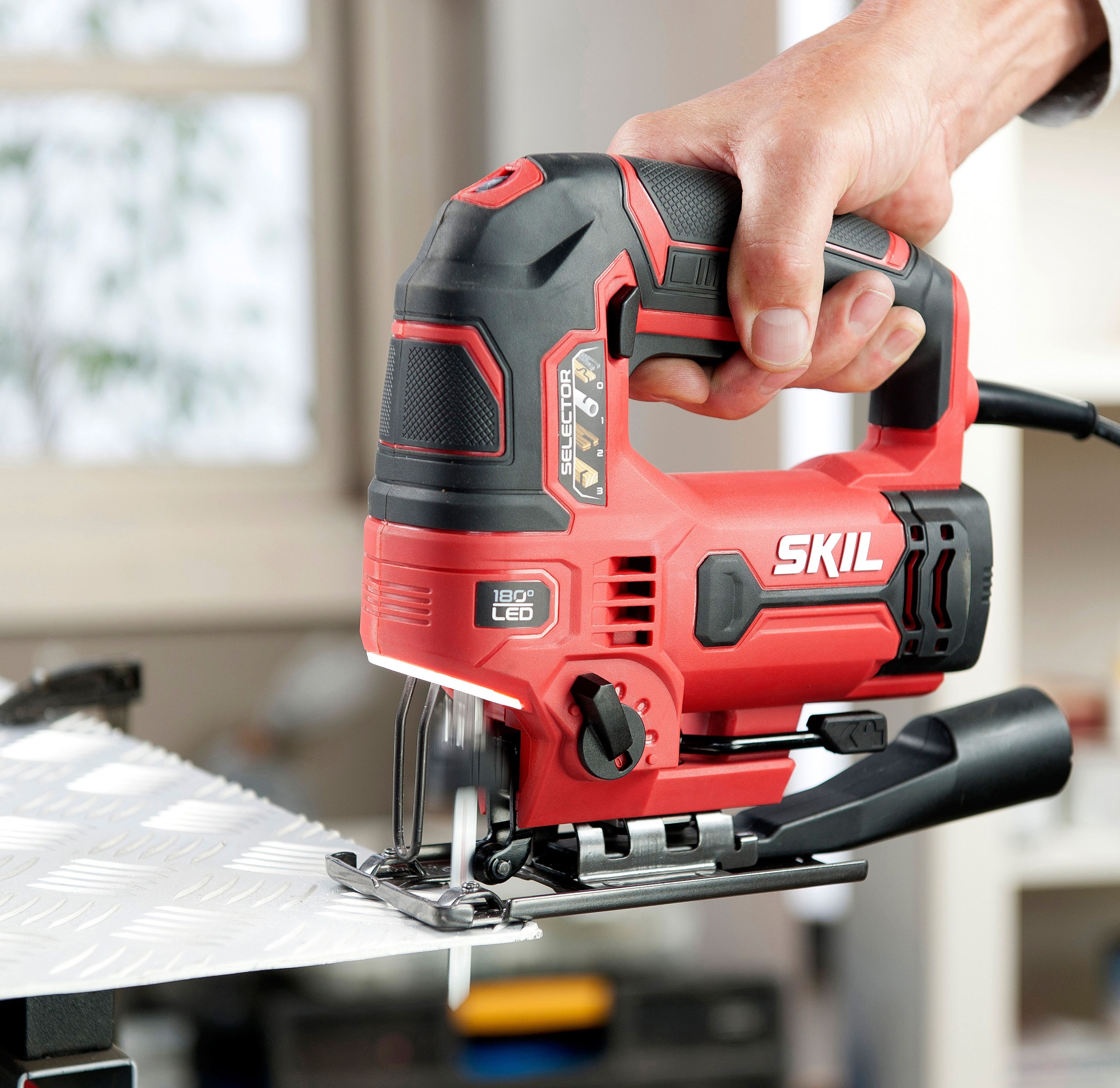 Skil 600W 220-240V Corded Jigsaw SW1E4511AA