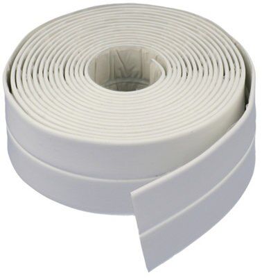 SKIP18C DIALL BATH & WALL SEALING STRIP | DIY at B&Q