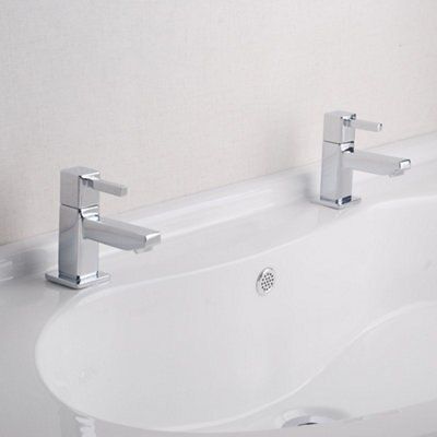 SKIP19C C&L MERIBEL BASIN TAPS V2