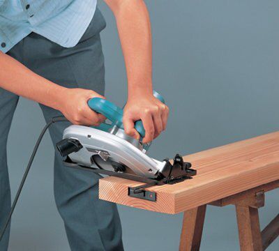 SKIP19D MAKITA 5704RK 190MM CIRCULAR SAW