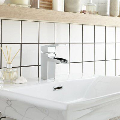 SKIP20A C&L HAVASU BASIN MIXER WITH LIGH