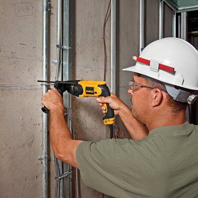SKIP20A DEWALT 2KG SDS 3 MODE HAMMER DRI