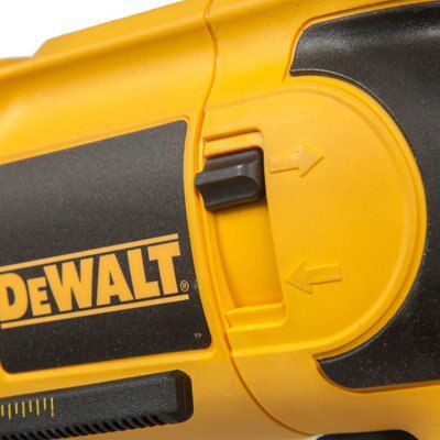 SKIP20A DEWALT 2KG SDS 3 MODE HAMMER DRI