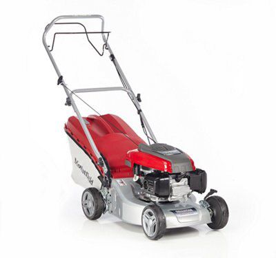 B and q best sale petrol lawn mowers mountfield