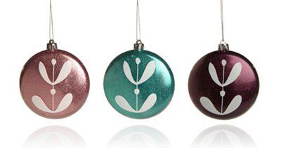 SKIP20D FLAT BAUBLE WITH MISTLETOE PATTE