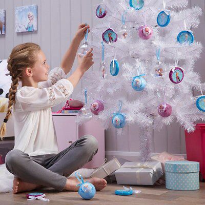 SKIP20D OLAF DECOUPAGE FLAT BAUBLE 80MM