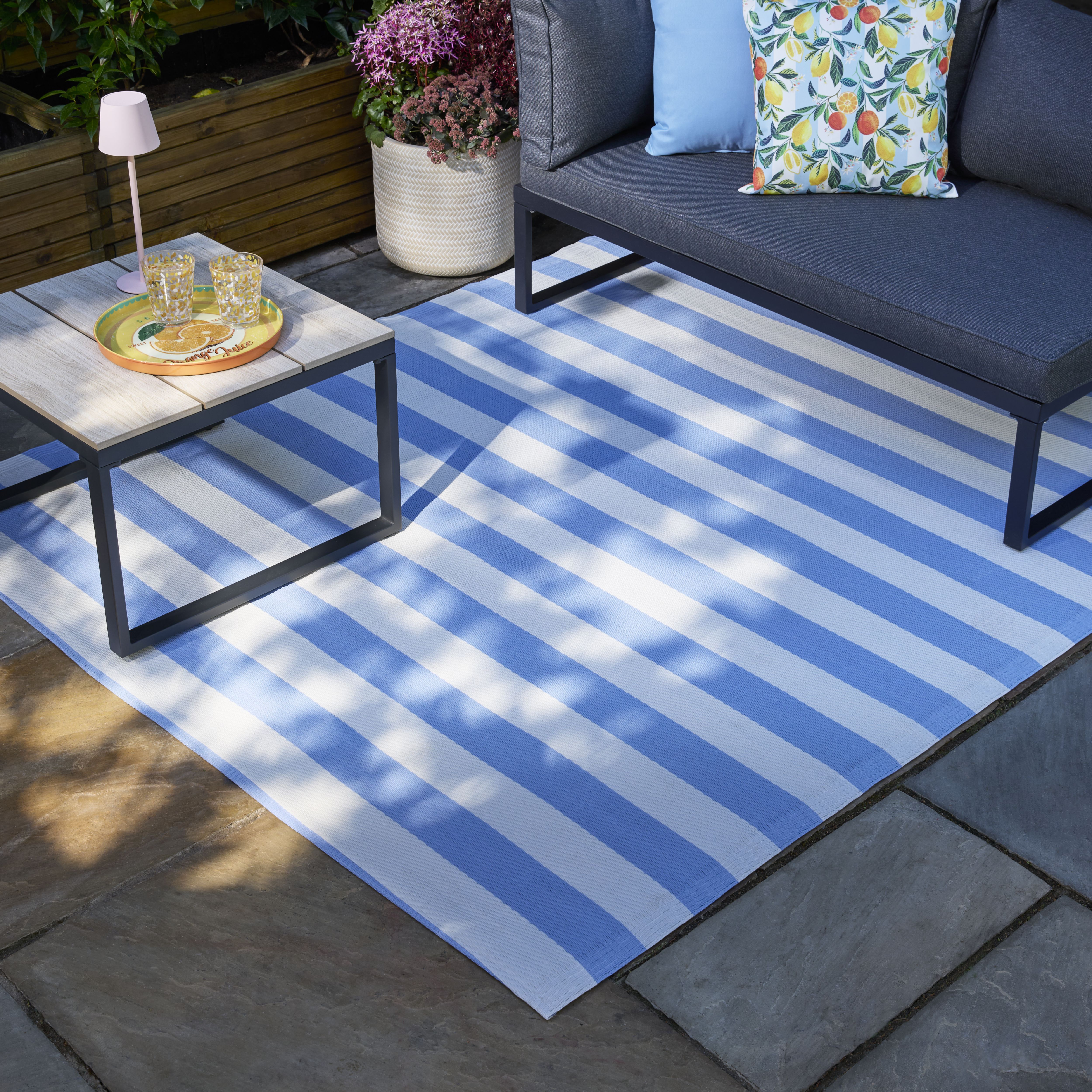 Smart Garden Light Blue Stripe Large Indoor & outdoor Rug, (L)210cm x ...