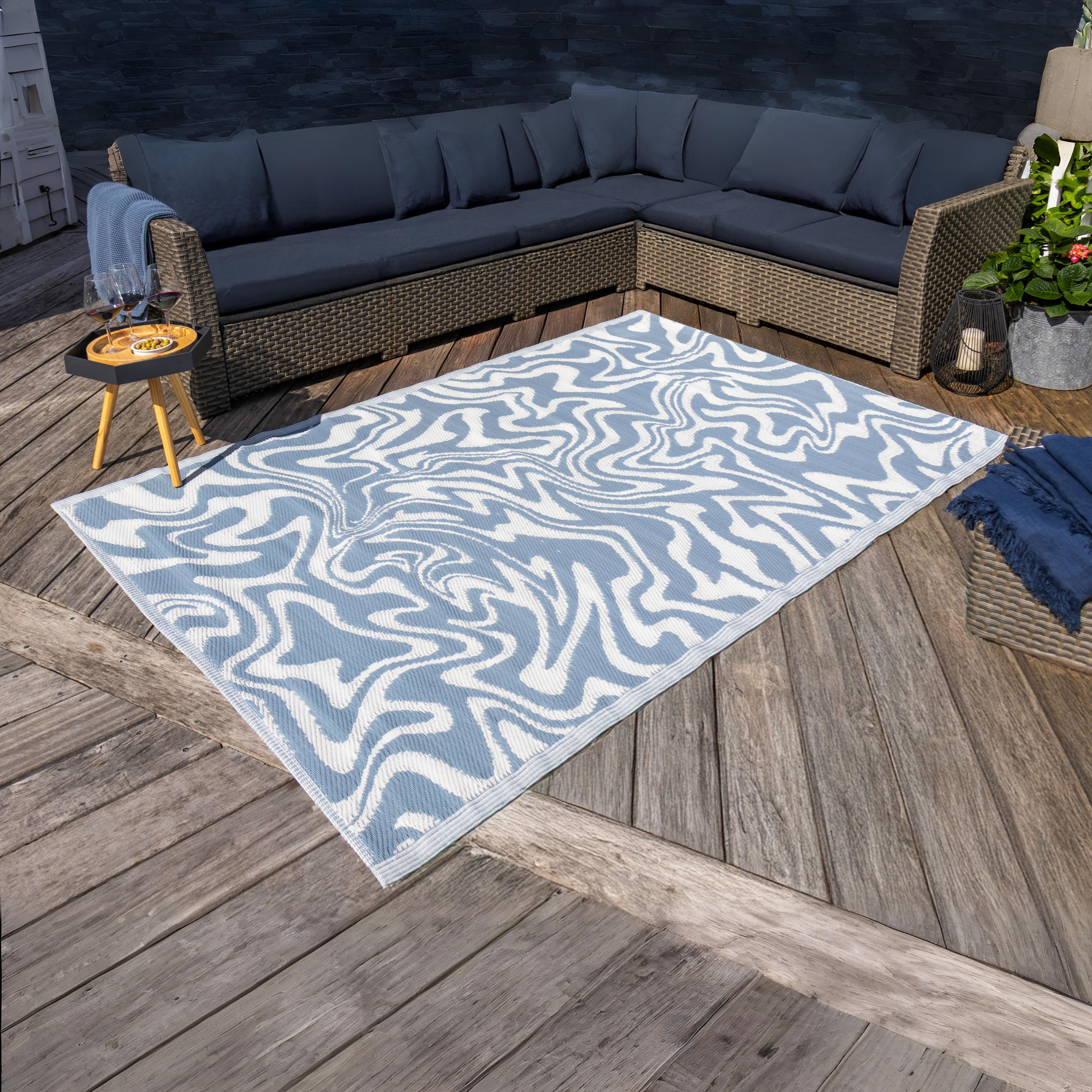 Smart Garden Pale Blue Swirl Extra large Outdoor Rug, (L)240cm x (W)180cm