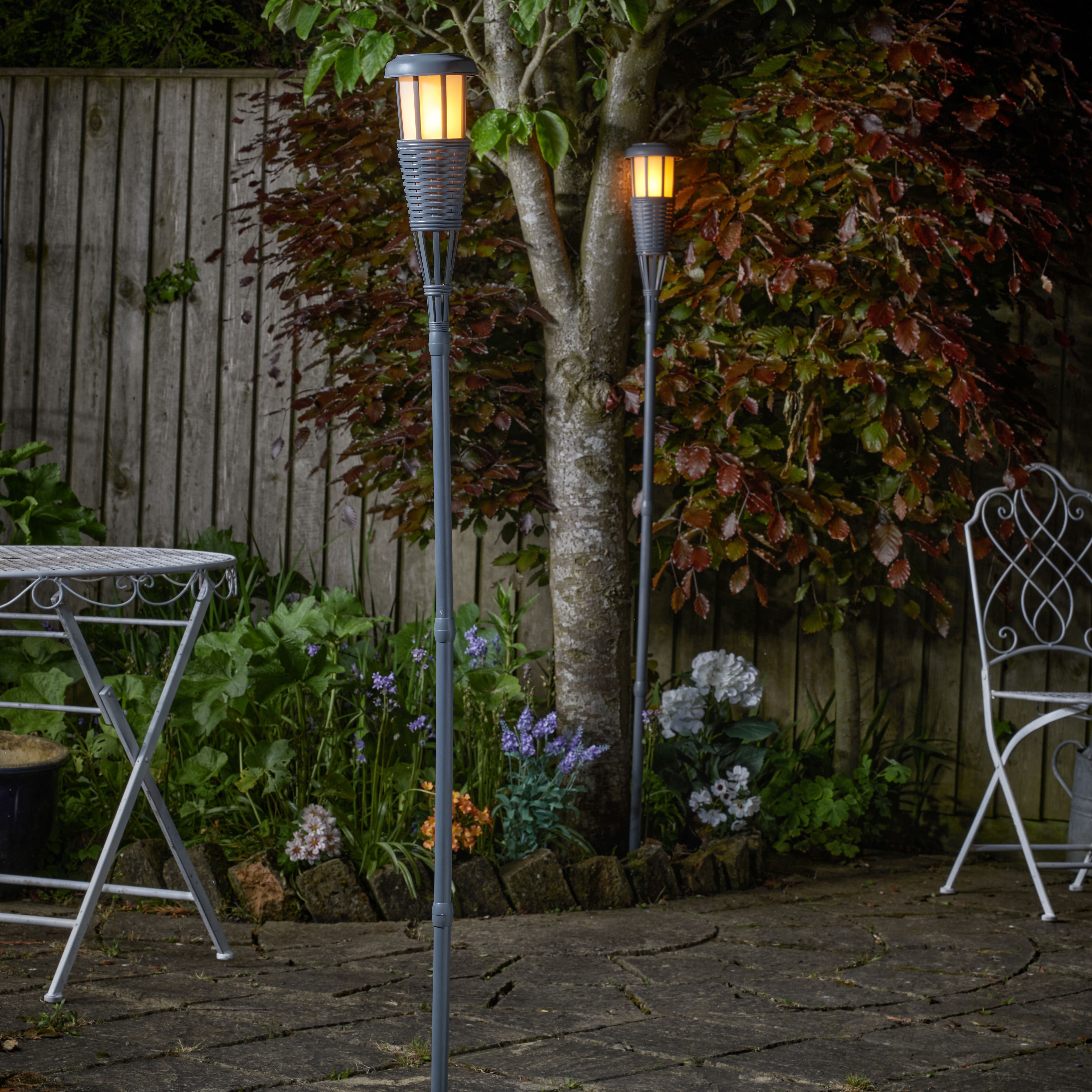 B&q solar online spot lights