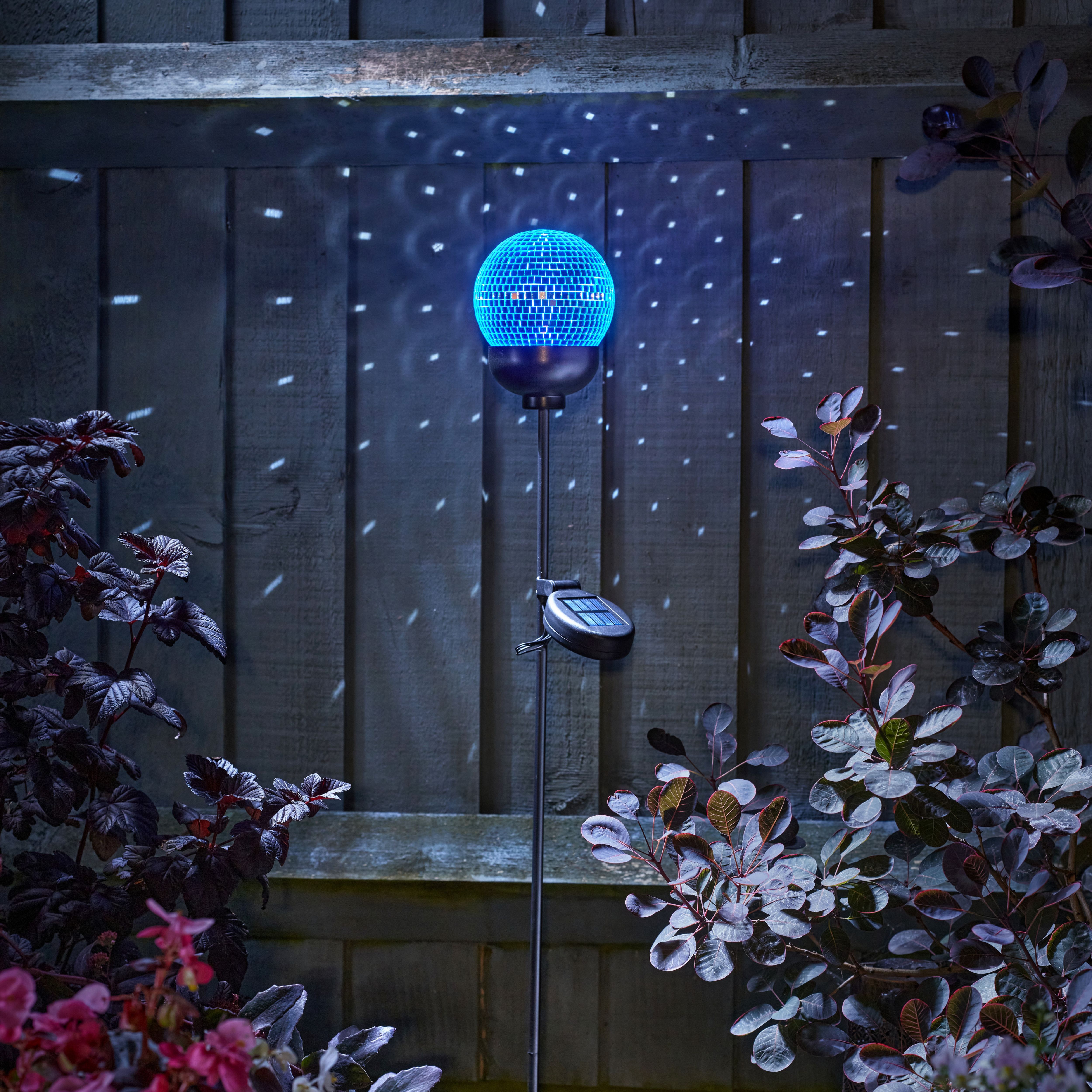 Smart Solar Glitter ball Solar-powered 1lm LED Outdoor Stake light