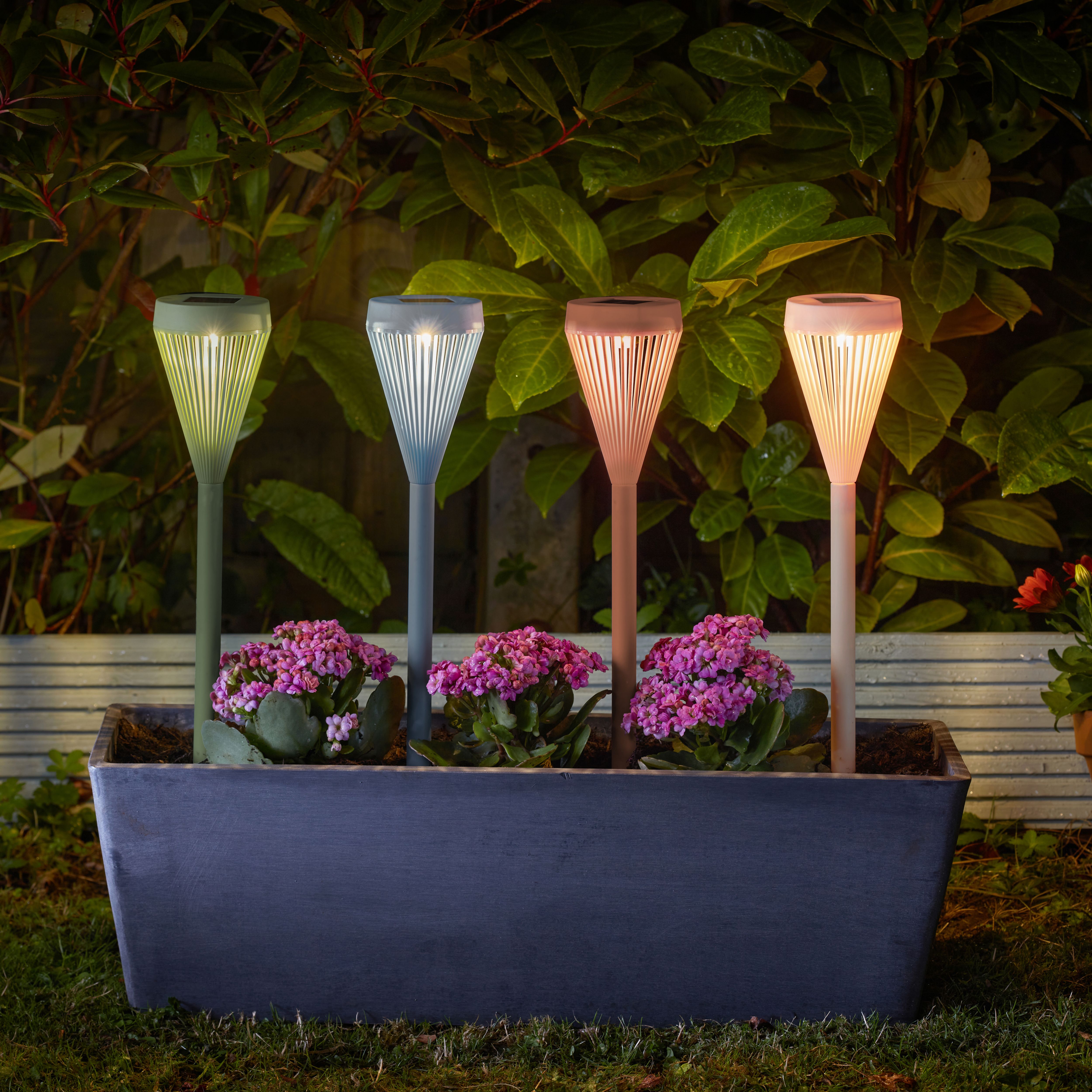 Smart Solar Light Multi Stake Light Solar-powered 1lm Integrated LED ...