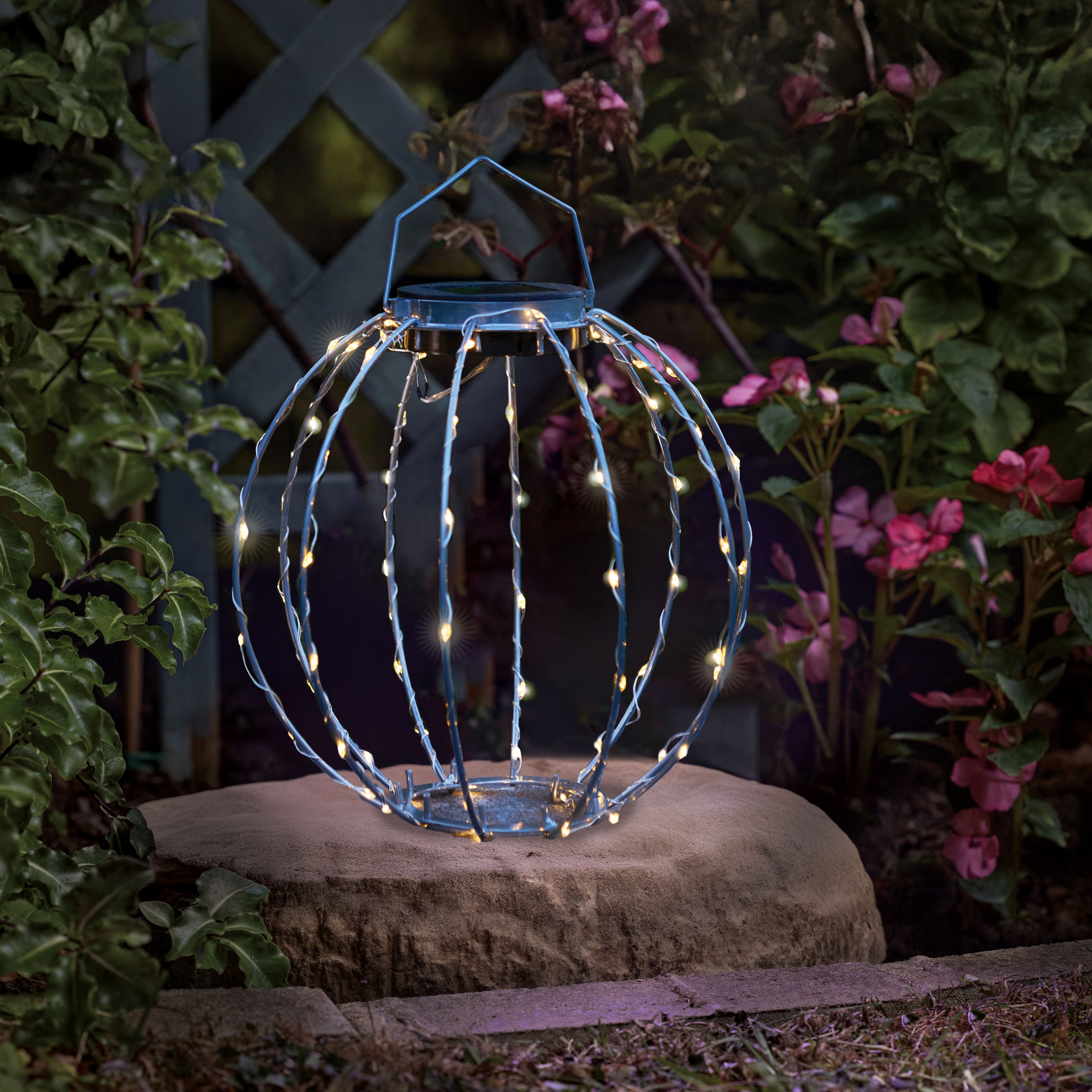 Smart Solar White Twinkle Solar-powered Integrated LED Outdoor ...