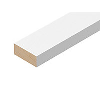 Smooth Planed Square edge MDF Stripwood (L)2.4m (W)25mm (T)15mm