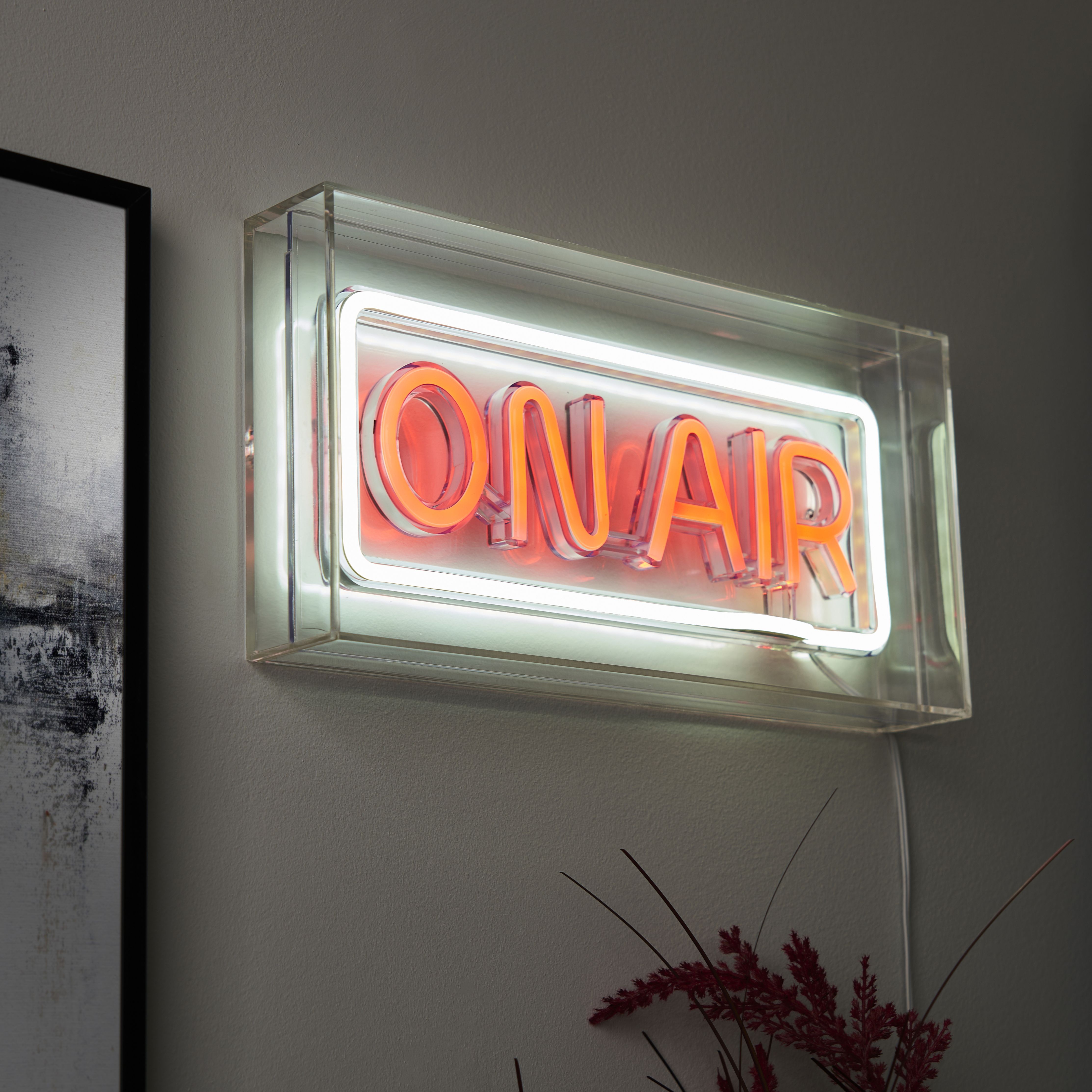 Solai Gloss Red Plug-in LED Wall light