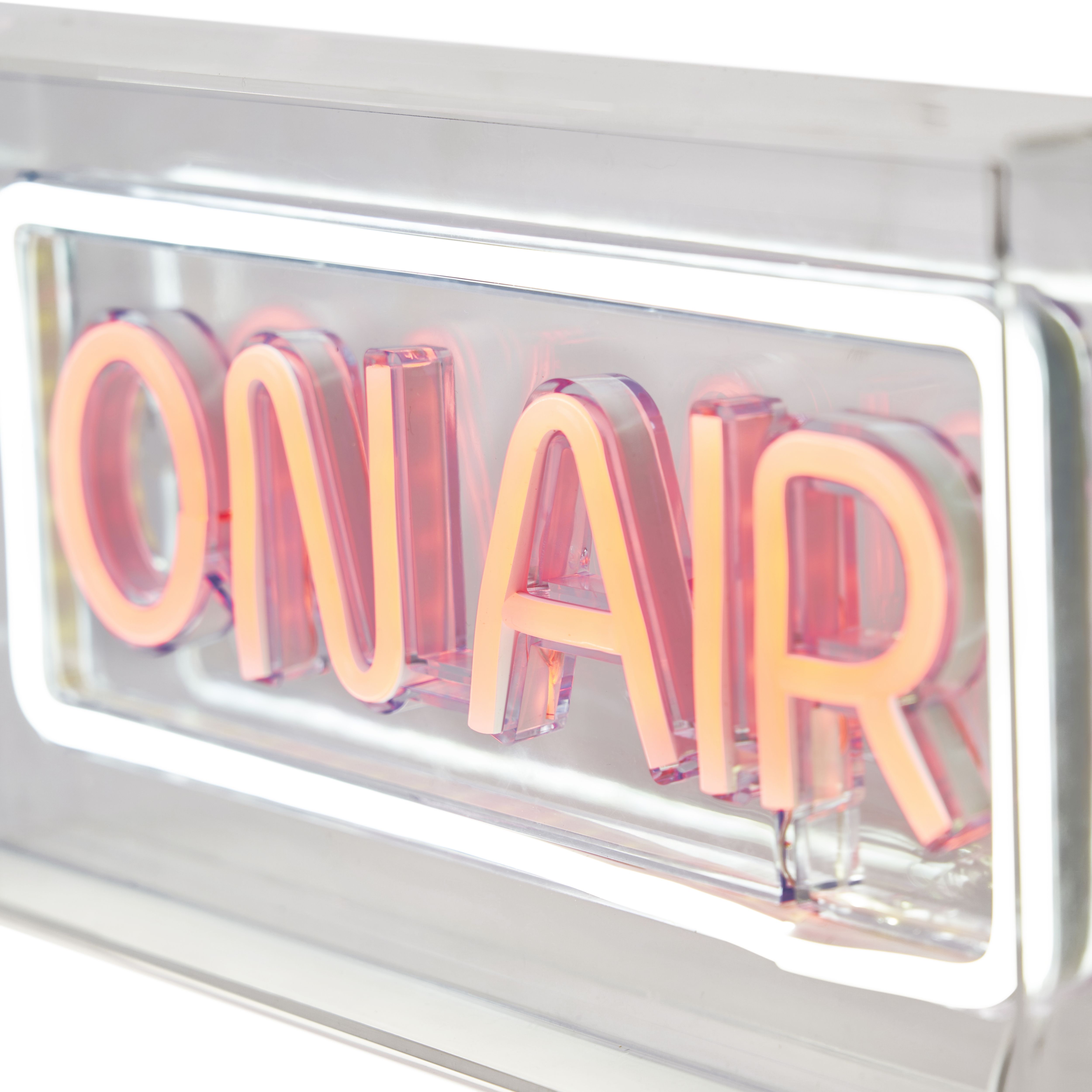 Solai Gloss Red Plug-in LED Wall light