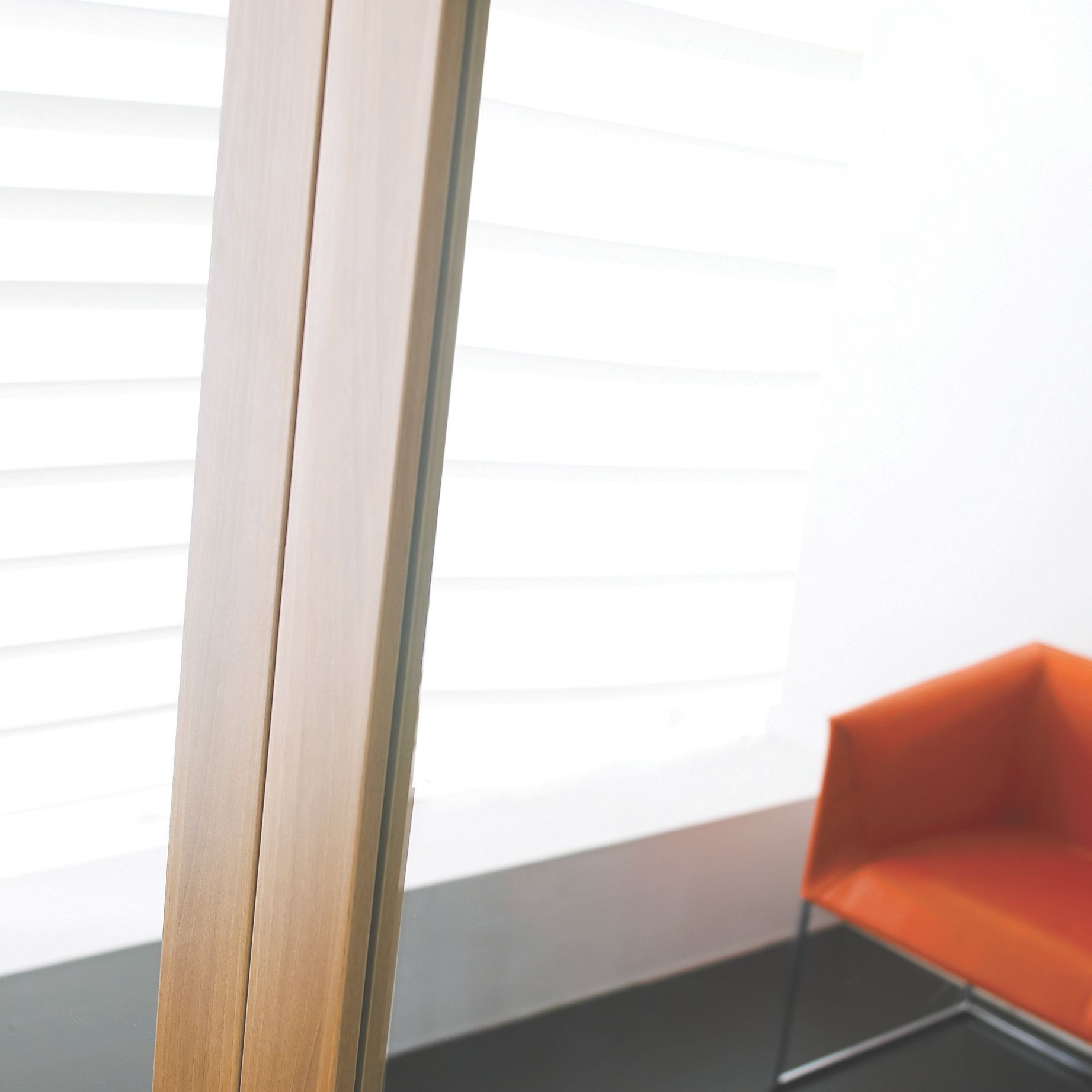 Spacepro Shaker Mirrored Gloss oak effect 2 Sliding Wardrobe Door kit (H)2220mm (W)914mm