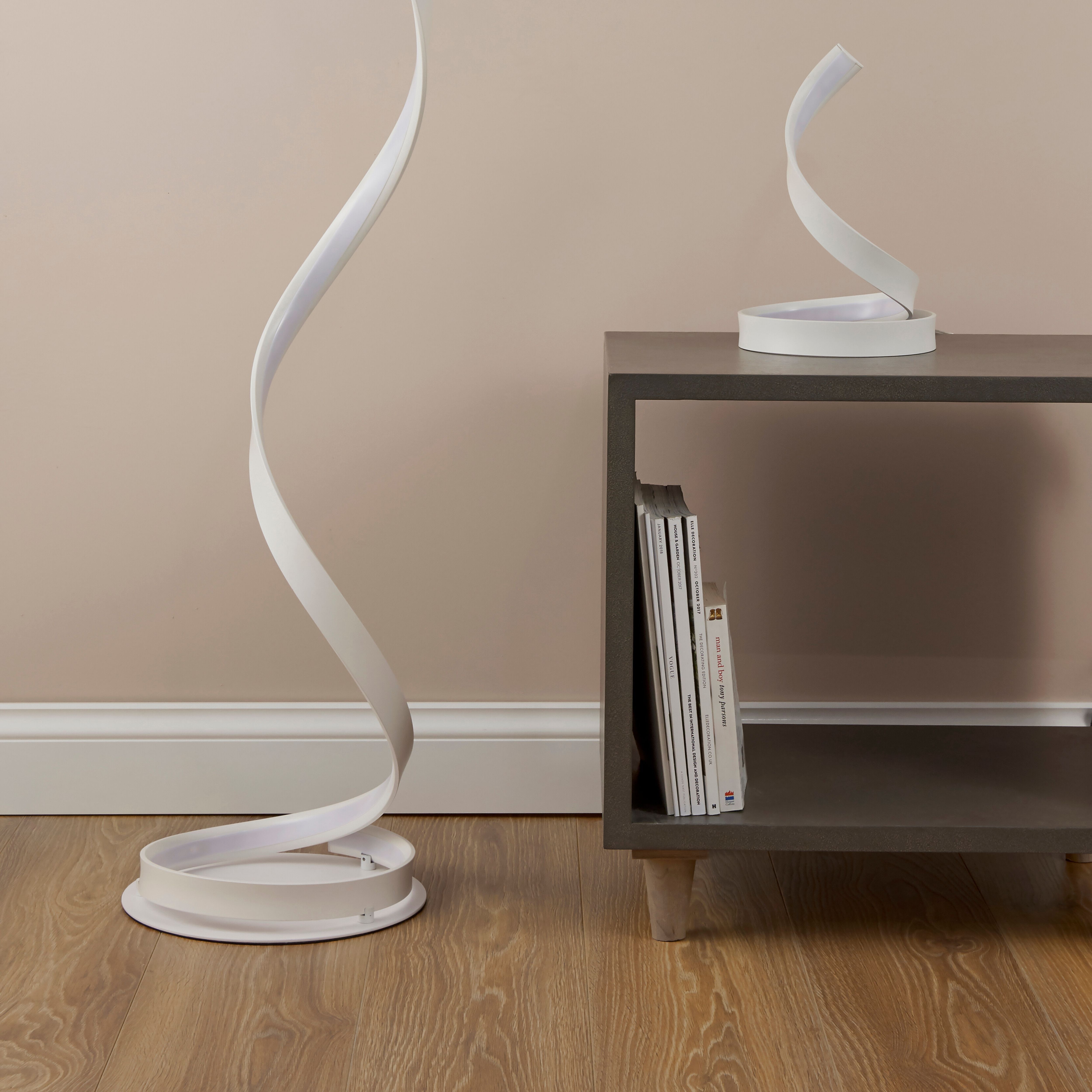 Spiral Matt White Table light