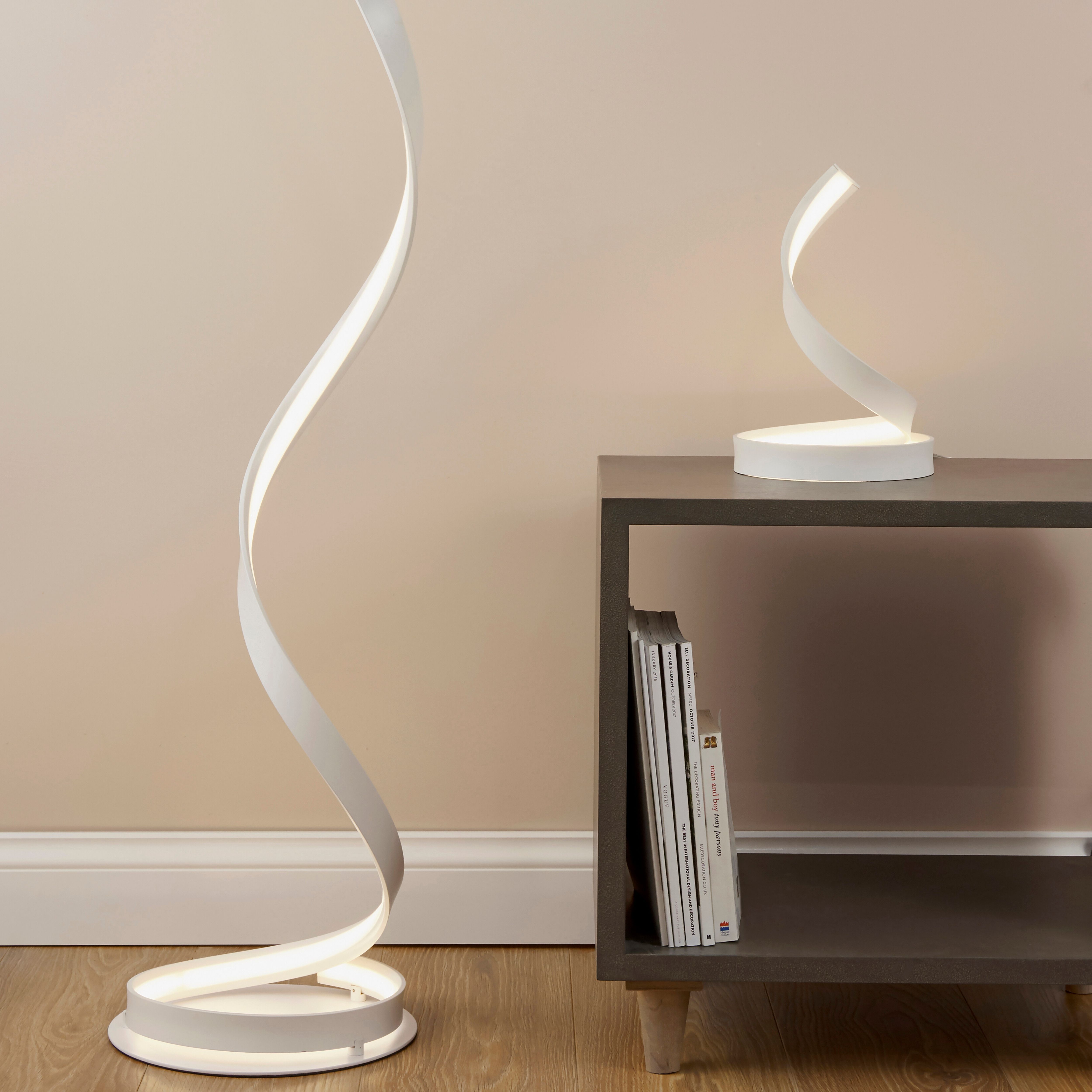 Spiral Matt White Table light